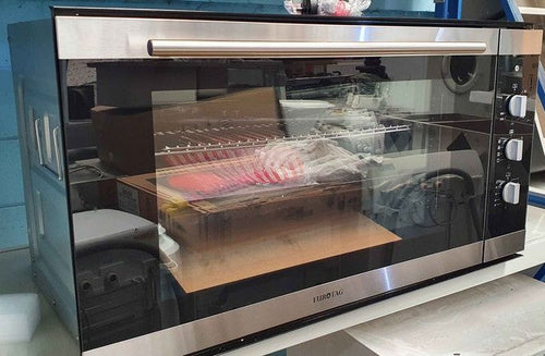 90cm Electric Wall Oven with 15 Amp plug 70 Ways