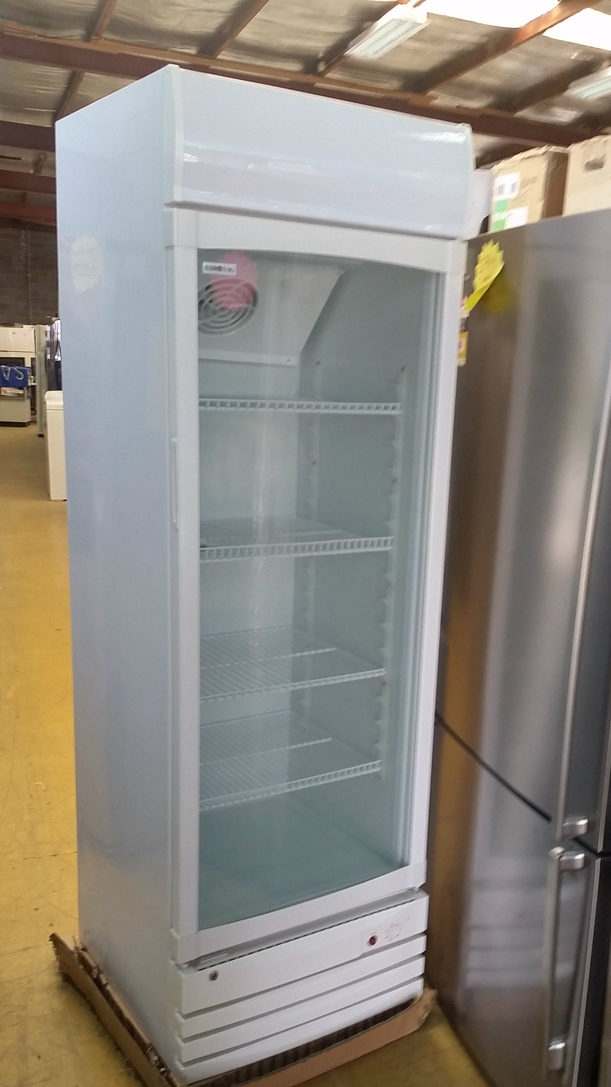 EUROTAG 380LT COMMERCIAL DRINKS DISPLAY FRIDGE EU-380 70 Ways