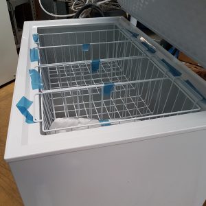 EUROTAG 300LT CHEST FREEZER WITH LOCKS & WHEELS 70 Ways