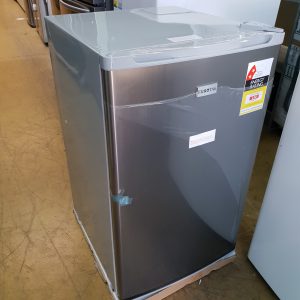 EUROTAG Stainless Steel BAR FRIDGE EU-103RW 117L 70 Ways