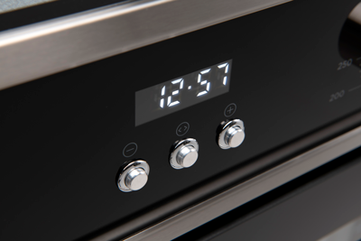 EO605SX – 60cm Fan Forced Oven 70 Ways