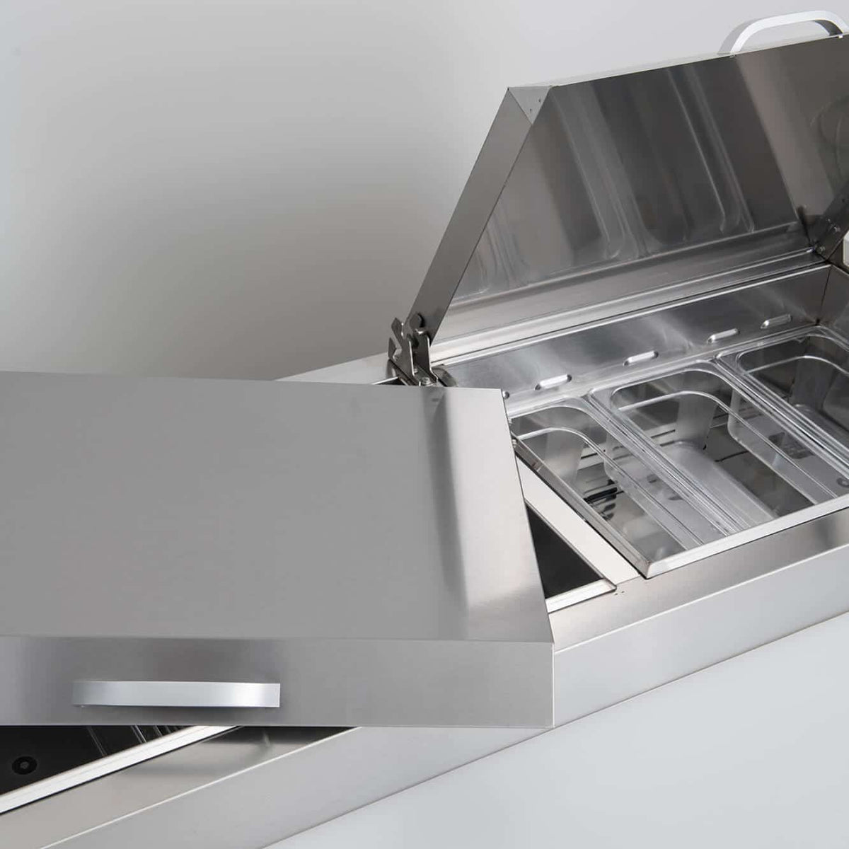 Pizza Prep Fridge – 3 Doors – 2370mm – 12 Pans 70 Ways